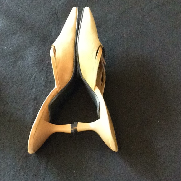 Stuart Weizmann Suede Mules Size 8 N - Picture 4 of 7